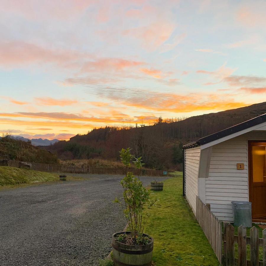 Isle Of Skye Camping Pods Экстерьер фото