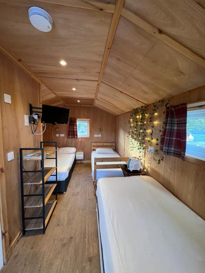 Isle Of Skye Camping Pods Экстерьер фото
