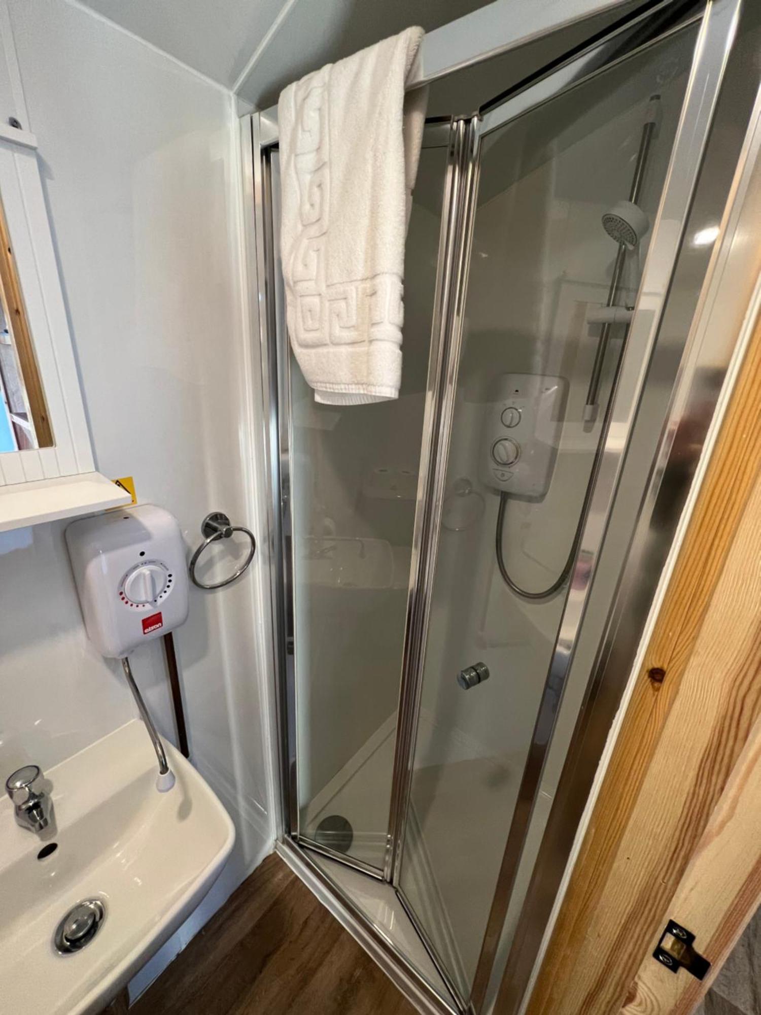 Isle Of Skye Camping Pods Экстерьер фото